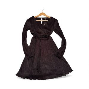 Lulu's NWT Black Cocktail Mini-Dress - Small